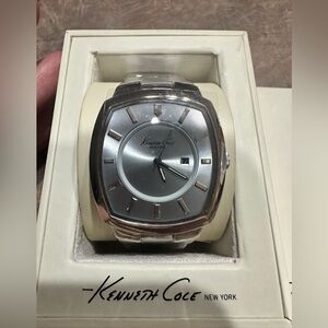 New in box Kenneth Cole men’s watch in silver tone